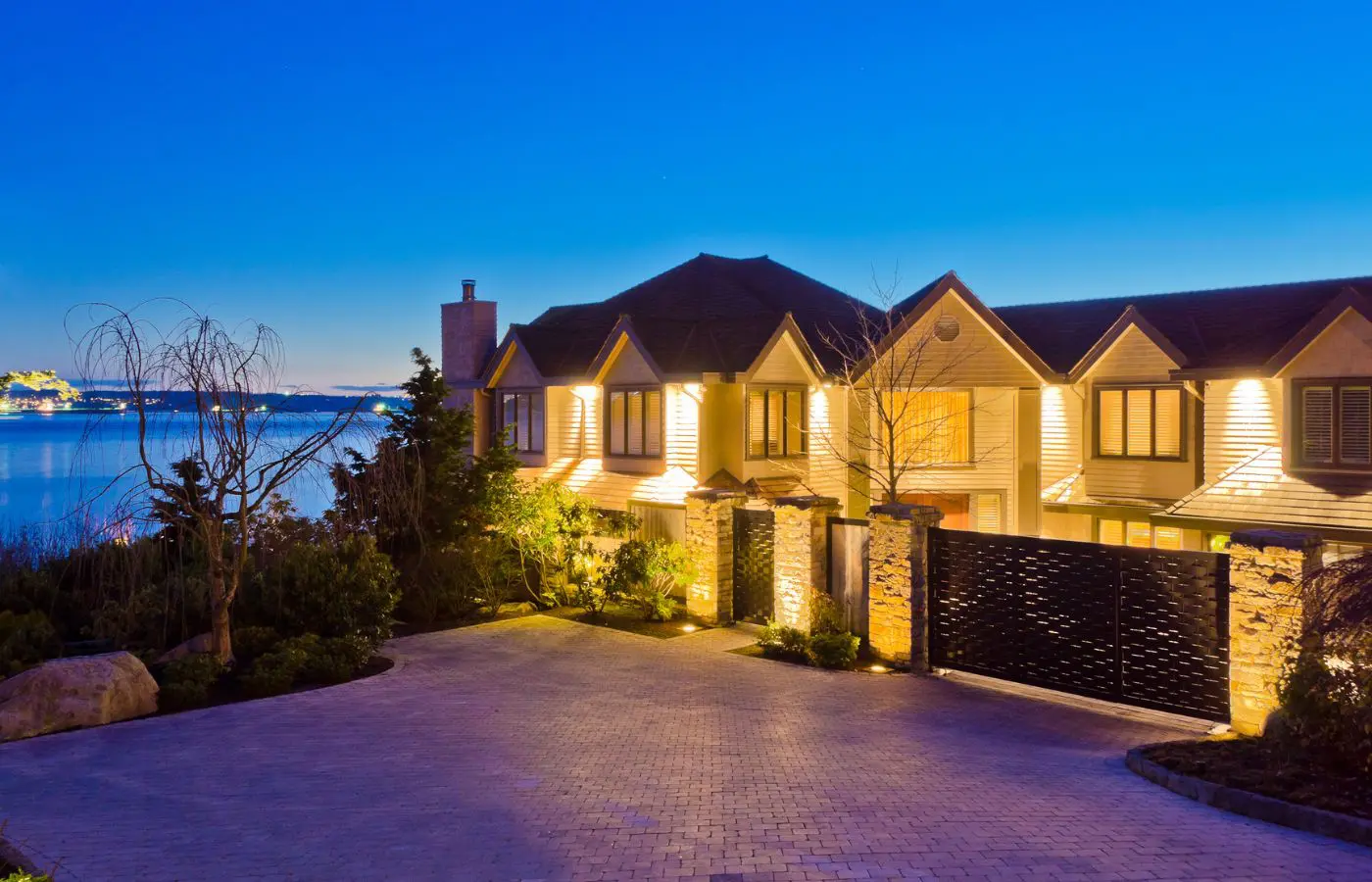 Replacement Windows Installed In Houston Home